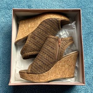 Fergie Tan Wedged Heels